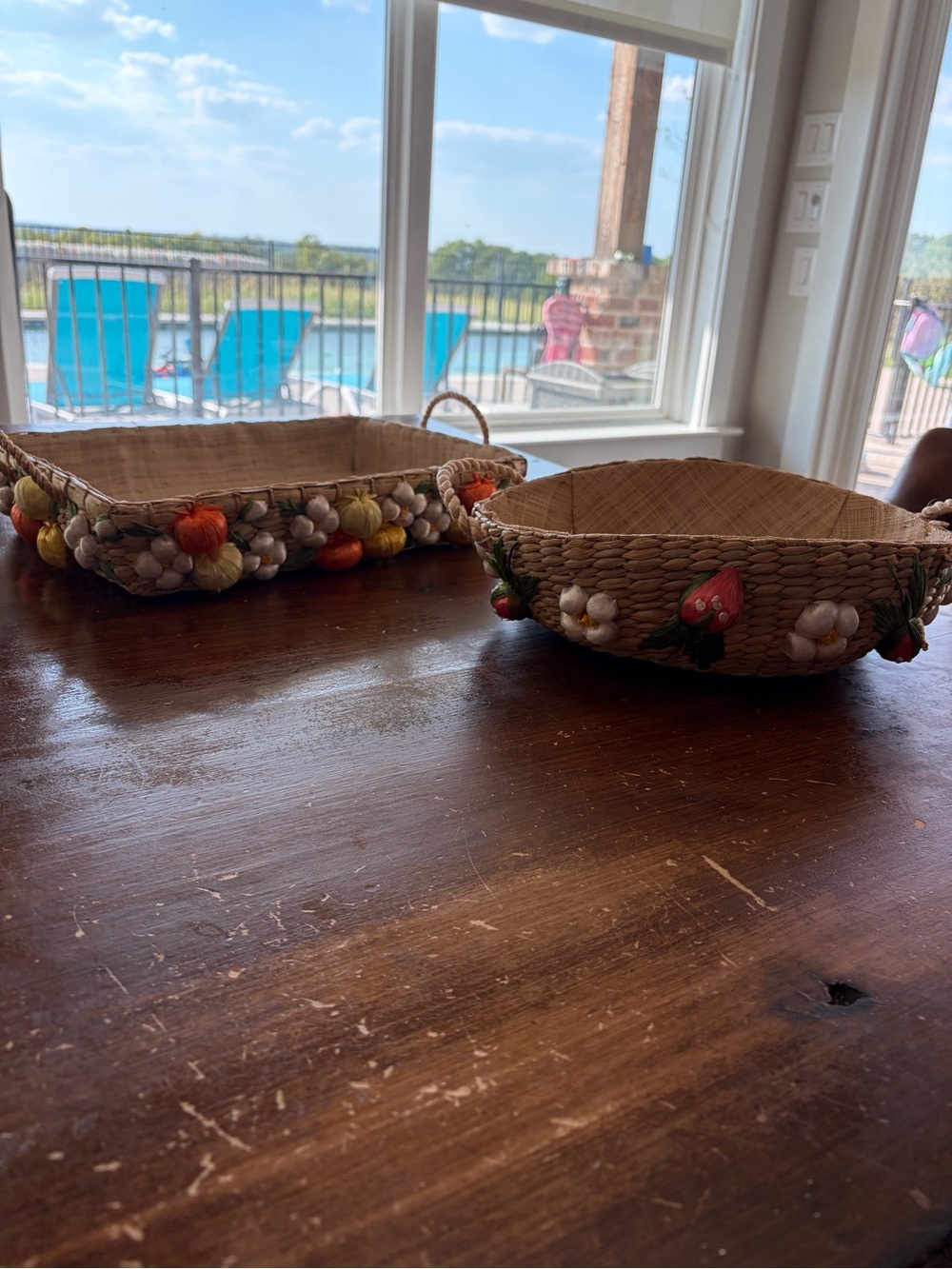 Vintage 1970s Raffia Casserole Baskets set of 2 woven straw fruit flower pyrex h